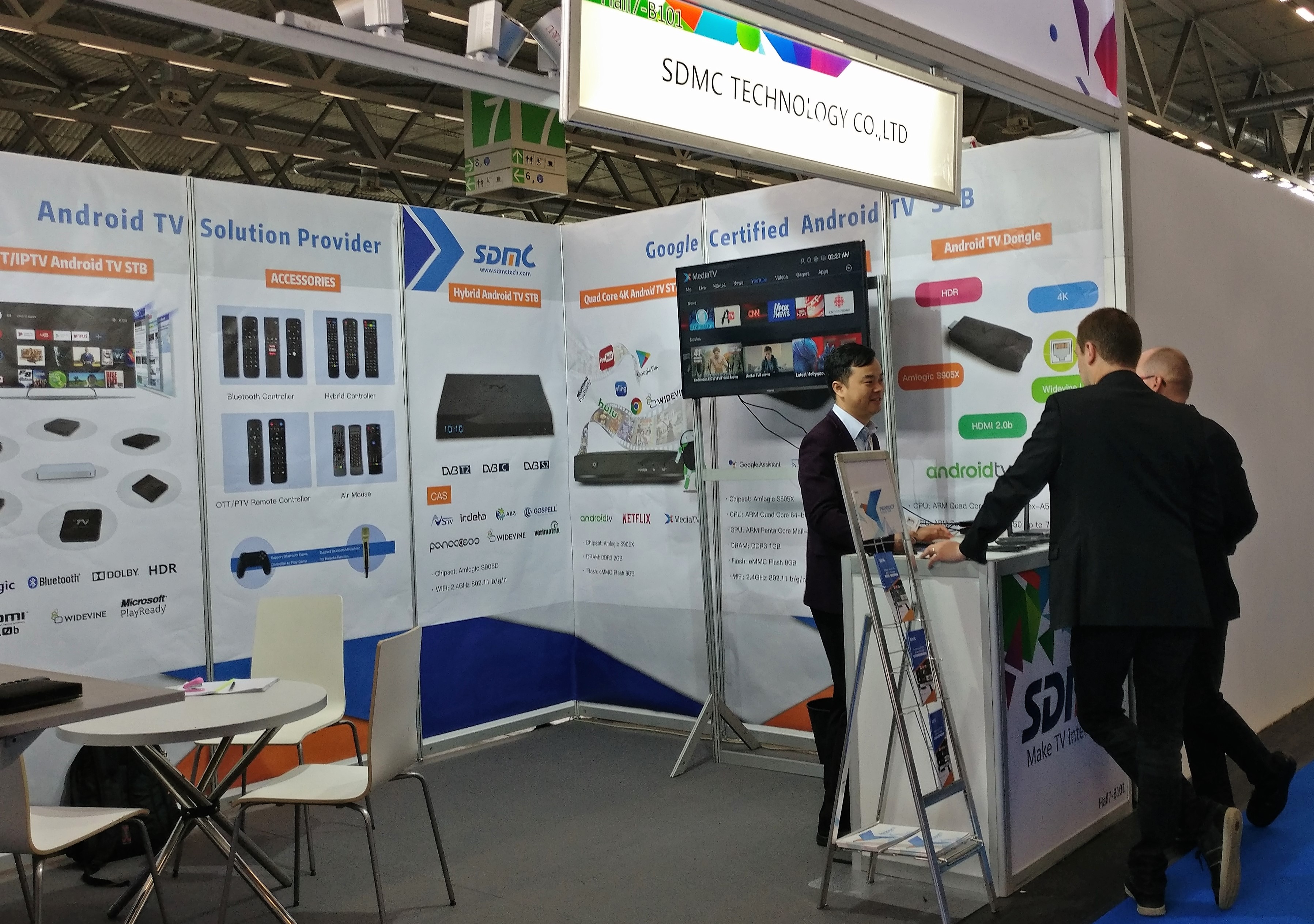 ANGACOM展会 九洲国际立异产品轮替亮相